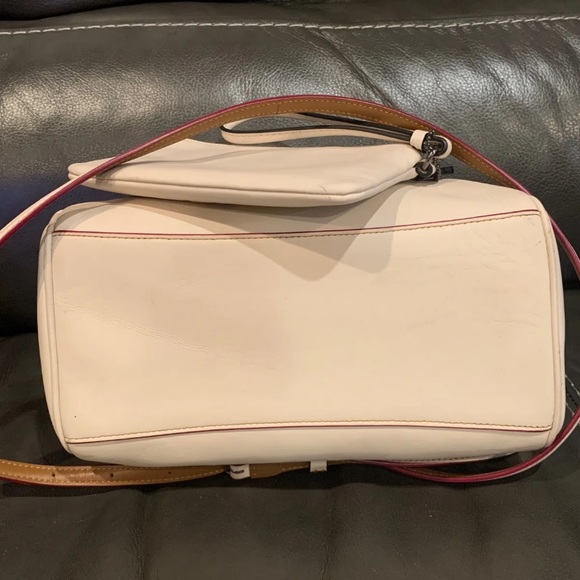 COPY - Disney Coach Mickey Handbag with crossbody strap, Wristlet, and Tennis S… - Picture 10 of 12